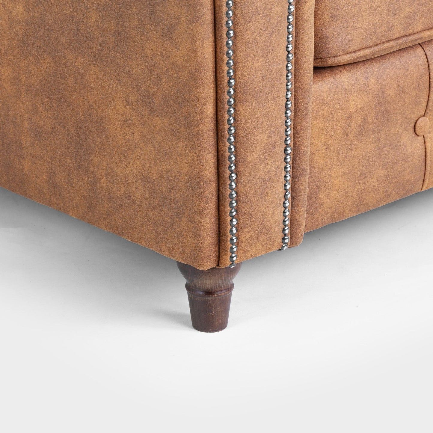 Oakland Sofa Tan Armchair