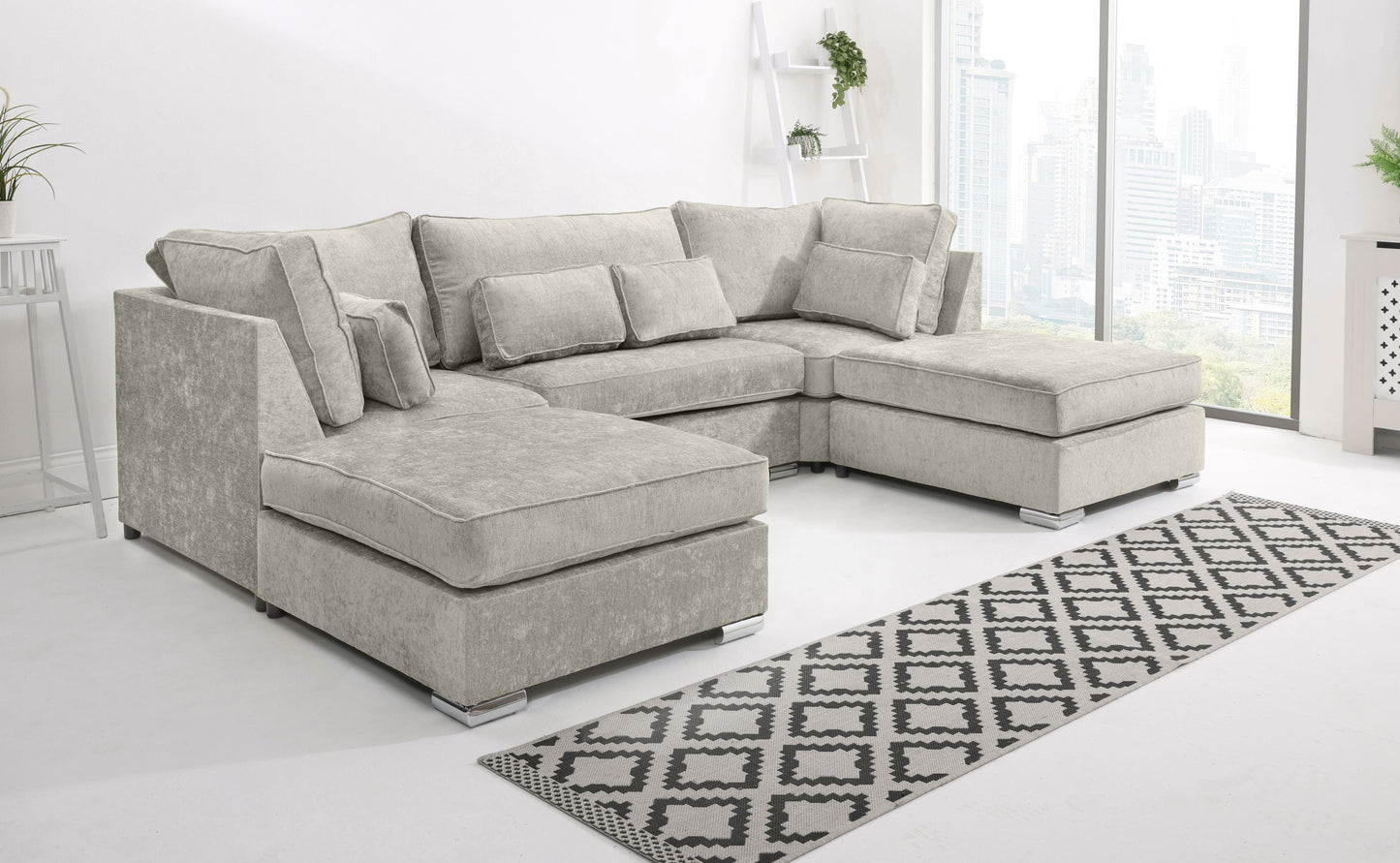 Lux Chenile U Shape Fullback + Extra Cushions