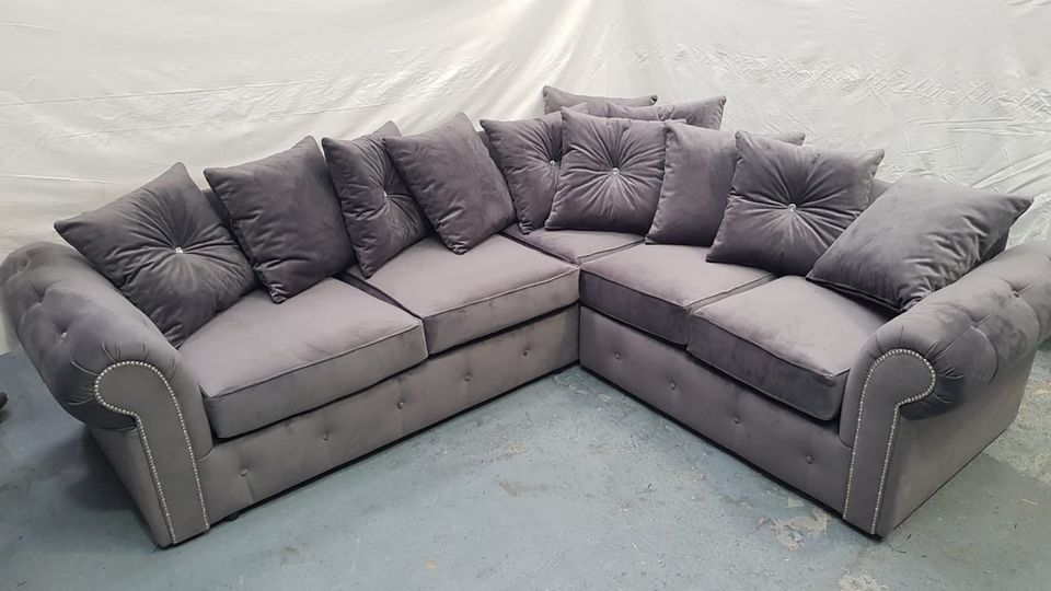 Olympia Corner - Grey Scatterback